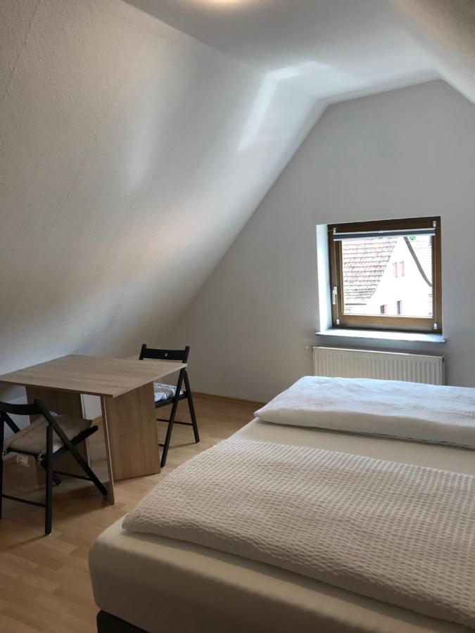 Ferienwohnung DZ im Haus Maja Holzkirchen  Exterior foto