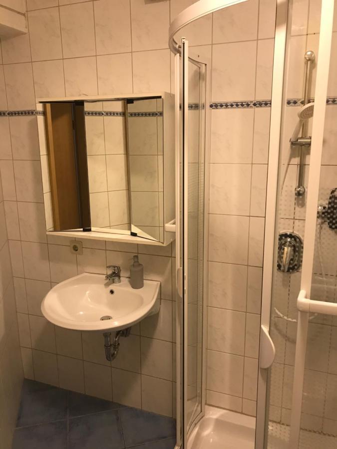 Ferienwohnung DZ im Haus Maja Holzkirchen  Exterior foto